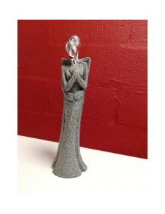 Couple abstrait enlacé