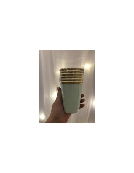 Gobelets turquoises à bords dorés